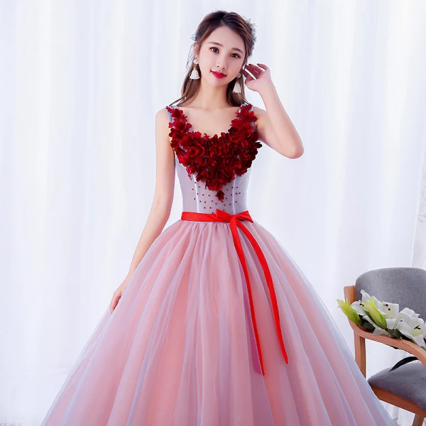 Mode Pink Ballkleider 2019 Ballkleid Applikationen Rundhalsausschnitt Perle Spitze Blumen Schleife Ärmellos Rückenfreies Lange Festliche Kleider