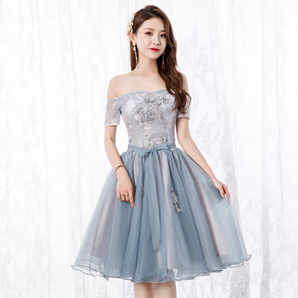 Chic / Beautiful Silver Cocktail Dresses 2019 A-Line / Princess Off-The-Shoulder Bow Pearl Lace Flower Short Sleeve Backless Short Formal Dresses
