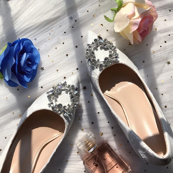 Piękne Kość Słoniowa Buty Ślubne 2019 Rhinestone 7 cm Szpilki Szpiczaste Ślub Czółenka