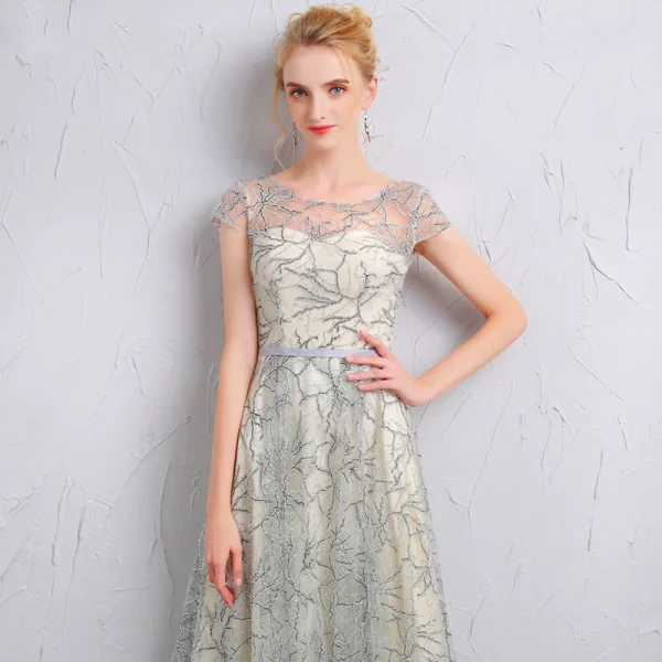 Chic / Beautiful Grey Bridesmaid Dresses 2018 A-Line / Princess Sash Glitter Scoop Neck Backless Short Sleeve Floor-Length / Long Wedding Party Dresses
