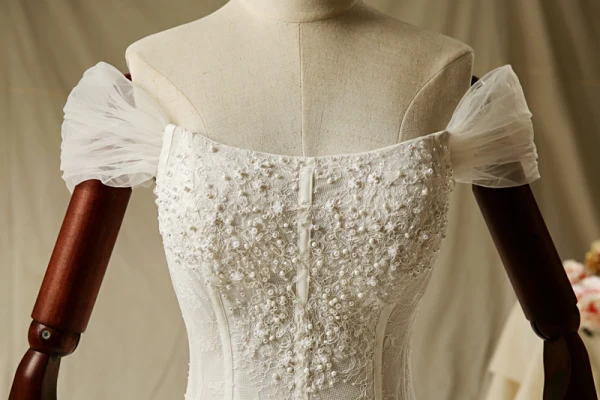 Luxury / Gorgeous Ivory Wedding Dresses 2019 A-Line / Princess Off-The-Shoulder Beading Pearl Lace Flower Short Sleeve Backless Cathedral Train