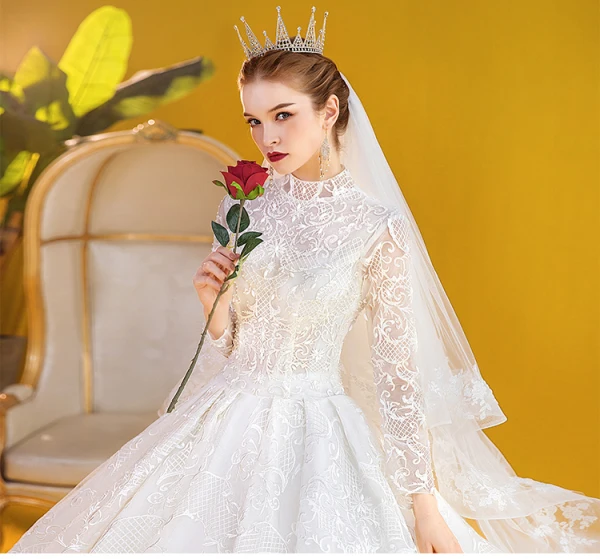 Vintage / Retro Ivory Ball Gown Wedding Dresses 2020 High Neck Lace Flower Long Sleeve Royal Train