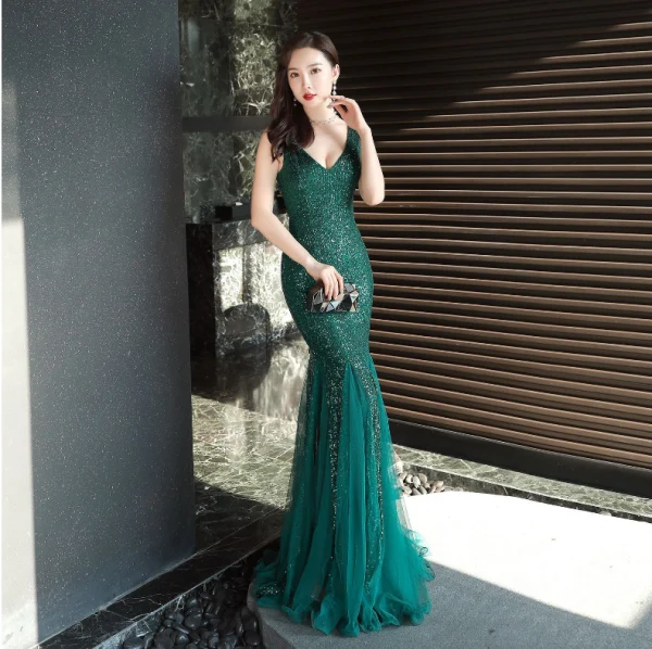 Modern / Fashion Silver Evening Dresses  2019 Trumpet / Mermaid V-Neck Sequins Sash Sleeveless Backless Floor-Length / Long Formal Dresses