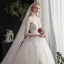 Élégant Ivoire Robe De Mariée 2019 Princesse Encolure Dégagée Perlage Paillettes En Dentelle Fleur Manches Courtes Dos Nu Cathedral Train