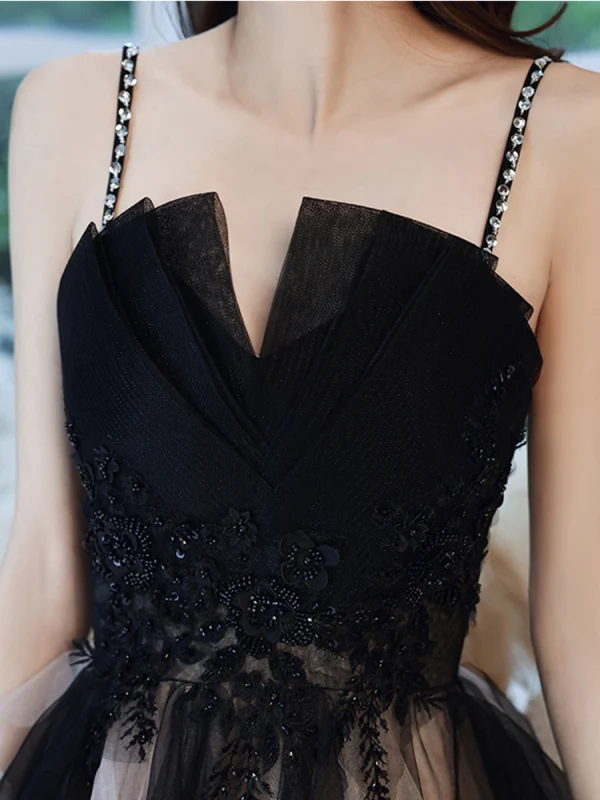 Affordable Black Ruffle Prom Dresses 2021 A-Line / Princess Spaghetti Straps Beading Sequins Lace Flower Sleeveless Backless Floor-Length / Long Prom Formal Dresses