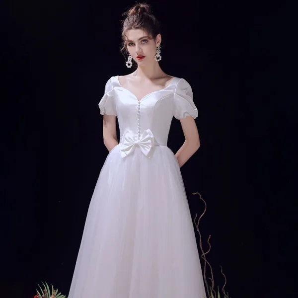 Modest / Simple Ivory Wedding Dresses 2021 A-Line / Princess Bow V-Neck Short Sleeve Backless Tea-length Wedding