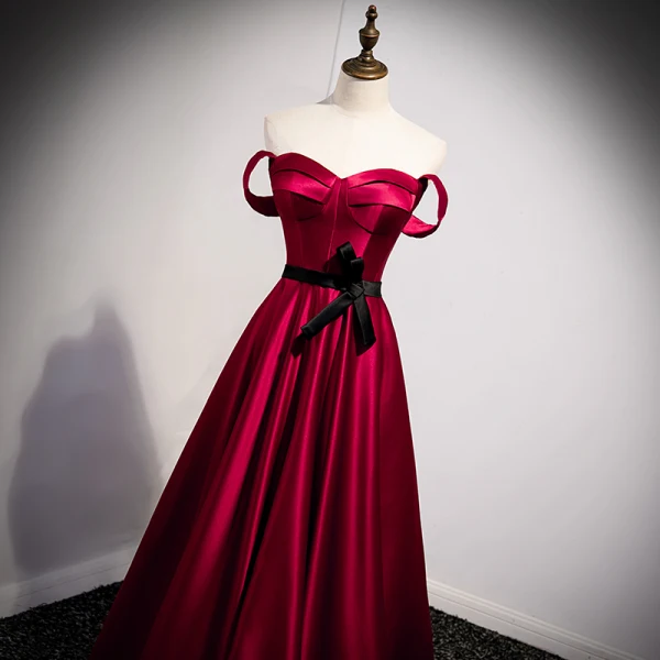Vintage / Retro Burgundy Satin Prom Dresses 2021 A-Line / Princess Strapless Bow Sleeveless Backless Floor-Length / Long Prom Formal Dresses