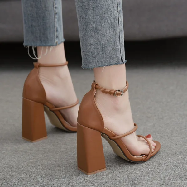 Chic / Beautiful Brown Street Wear Womens Sandals 2021 Ankle Strap 11 cm Thick Heels Open / Peep Toe Sandals High Heels