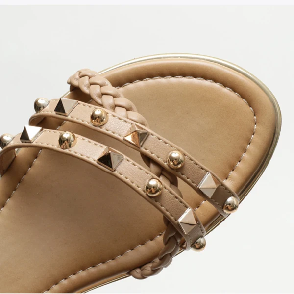 Romain Beige Plage Plate Sandales Femme 2021 Rivet Bride Cheville Peep Toes / Bout Ouvert Sandales