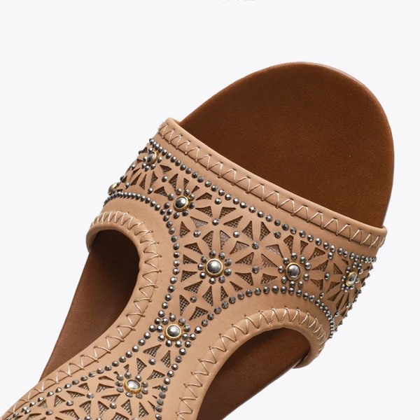 Bohemia Brown Street Wear Pierced Rhinestone Womens Sandals 2021 5 cm Wedges Open / Peep Toe Sandals