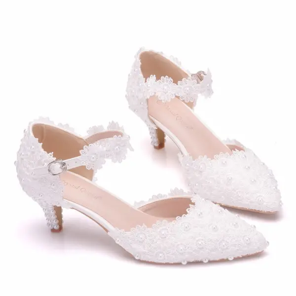 Élégant Blanche Perle En Dentelle Fleur Chaussure De Mariée 2021 Bride Cheville 5 cm Talons Aiguilles À Bout Pointu Mariage Talons Hauts