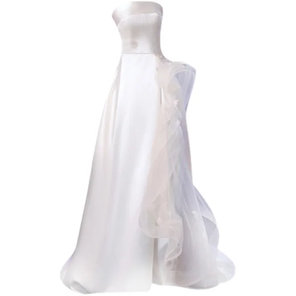 Charmant Blanche Volants en Cascade Plage Légère Robe De Mariée 2021 Princesse Satin Bustier Sans Manches Dos Nu Fendue devant Train De Balayage Mariage