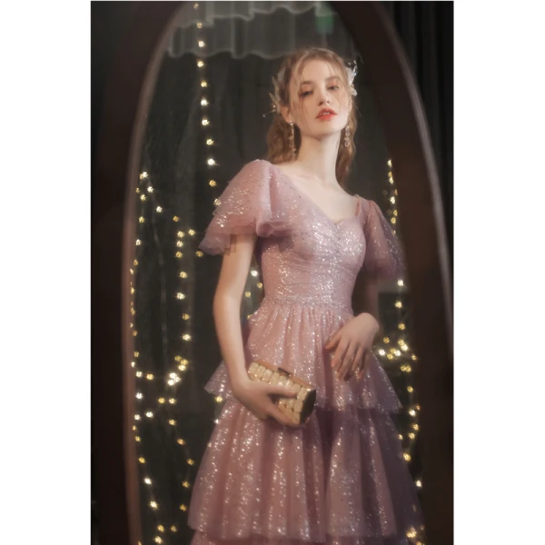 Charmant Rose Sombre Volants Glitter Robe De Bal 2021 Princesse Encolure Carrée Paillettes Manches Courtes Dos Nu Longue Tulle Promo Robe De Ceremonie