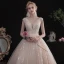 Charmant Champagner Brautkleider / Hochzeitskleider 2019 A Linie V-Ausschnitt Perlenstickerei Pailletten Spitze Blumen Ärmellos Rückenfreies Kapelle-Schleppe