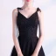 Chic / Belle Noire de retour Robe De Graduation 2020 Princesse Bretelles Spaghetti Paillettes En Dentelle Fleur Sans Manches Dos Nu Mi-Longues Robe De Ceremonie