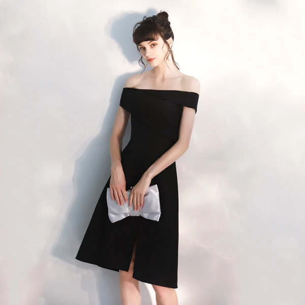 Modern / Fashion Black Party Dresses 2020 A-Line / Princess Off-The-Shoulder Short Sleeve Backless Knee-Length Formal Dresses