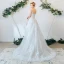 Leichtes Ivory / Creme Strand Brautkleider / Hochzeitskleider 2020 A Linie Spaghettiträger Perlenstickerei Pailletten Applikationen Spitze Ärmellos Rückenfreies Rüschen Sweep / Pinsel Zug