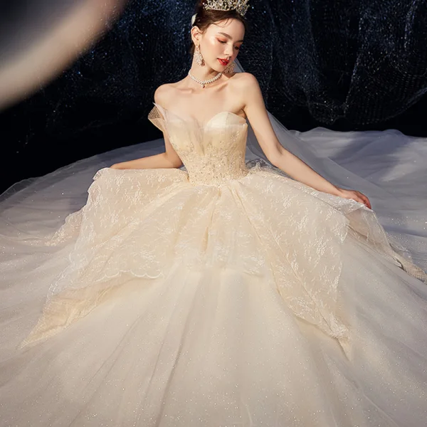 Luxury / Gorgeous Champagne Wedding Dresses 2020 Ball Gown Strapless Beading Lace Flower Sequins Sleeveless Backless Cascading Ruffles Royal Train