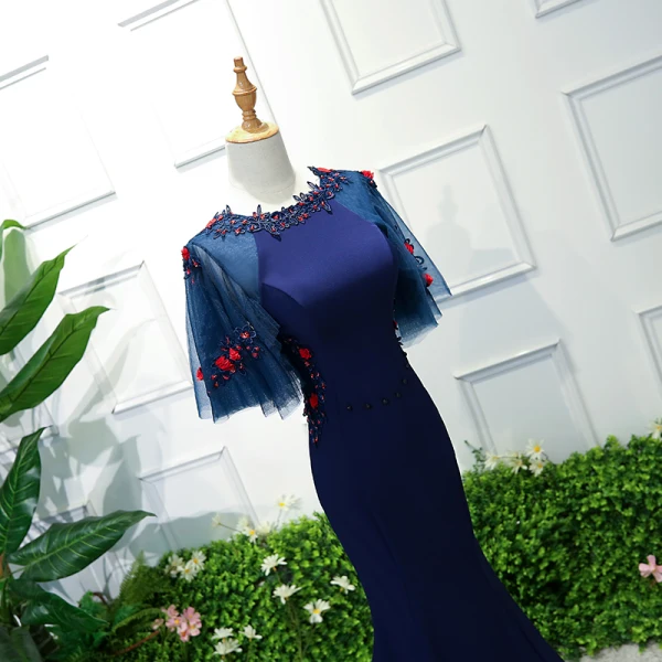 Chic / Belle Bleu Roi Robe De Soirée 2018 Trompette / Sirène En Dentelle Fleur Appliques Perlage Paillettes Encolure Dégagée 1/2 Manches Train De Balayage Robe De Ceremonie