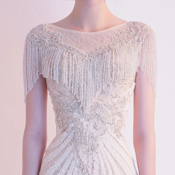 Luxe Champagne Robe De Soirée 2020 Trompette / Sirène Encolure Dégagée Fait main Perlage Gland En Dentelle Faux Diamant Paillettes Manches Courtes Train De Balayage Robe De Ceremonie