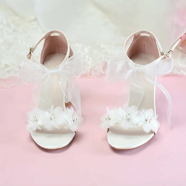 Stijlvolle Ivoor Avond Sandalen Dames 2020 Enkelband Appliques Parel Strik 7 cm Dikke Hak Peep Toe Sandalen