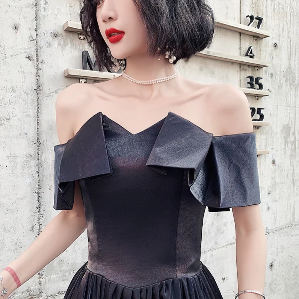 Elegant Black Evening Dresses  2020 A-Line / Princess Off-The-Shoulder Short Sleeve Backless Floor-Length / Long Formal Dresses
