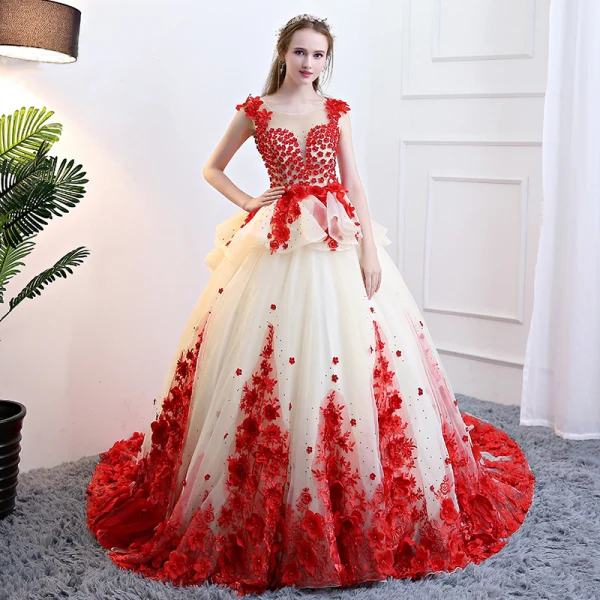 Stunning Champagne Red Prom Dresses 2018 Ball Gown Appliques Beading Scoop Neck Backless Sleeveless Chapel Train Formal Dresses