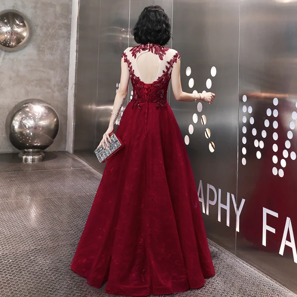 Elegant Burgundy Evening Dresses 2020 A-Line / Princess Beading Rhinestone Sequins Lace Flower High Neck Sleeveless Backless Floor-Length / Long Formal Dresses