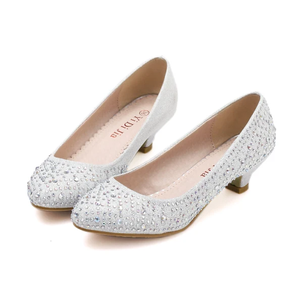 Mooie / Prachtige Zilveren Bruidsschoenen 2020 Rhinestone 3 cm Lage Hak Spitse Neus Huwelijk Pumps