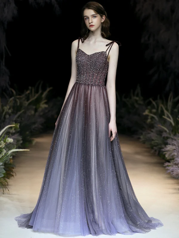 Charmant Glanz Violett Abendkleider 2020 A Linie Spaghettiträger Perlenstickerei Strass Pailletten Ärmellos Rückenfreies Sweep / Pinsel Zug Festliche Kleider