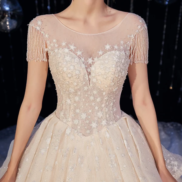 Luxury / Gorgeous Champagne Wedding Dresses 2020 Ball Gown Scoop Neck Beading Tassel Sequins Lace Flower Appliques Sleeveless Backless Royal Train