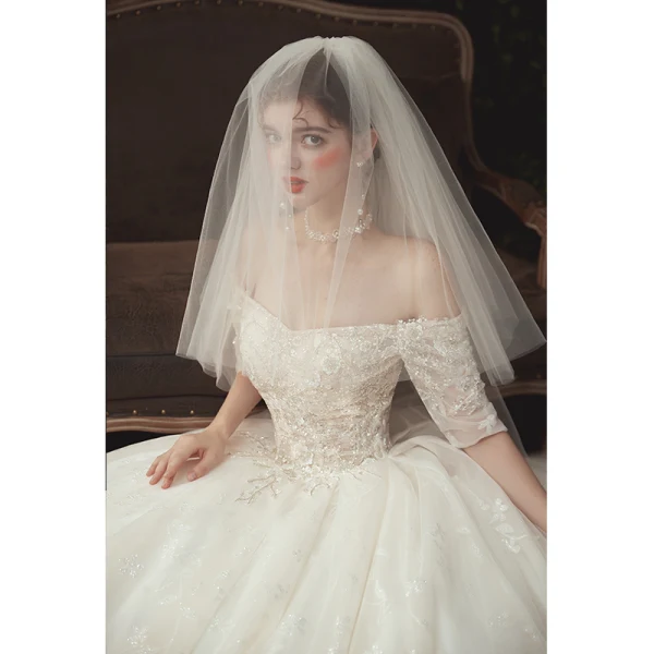 Luxus / Herrlich Ivory / Creme Brautkleider / Hochzeitskleider 2020 Ballkleid Off Shoulder Perlenstickerei Spitze Blumen Pailletten Kurze Ärmel Rückenfreies Kathedrale Schleppe