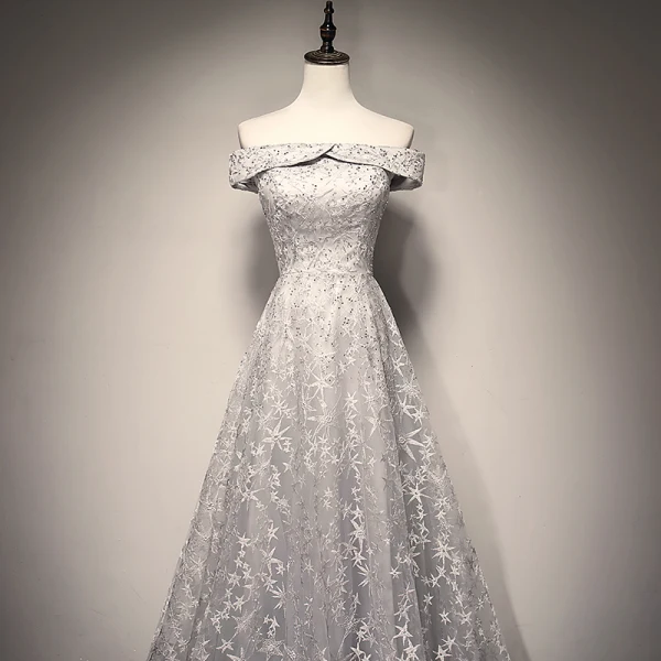 Chic / Beautiful Grey Prom Dresses 2018 A-Line / Princess Star Beading Off-The-Shoulder Backless Sleeveless Floor-Length / Long Formal Dresses