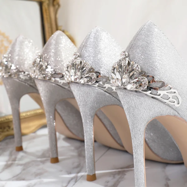 Charming Silver Glitter Wedding Shoes 2020 Rhinestone 10 cm Stiletto Heels Pointed Toe Wedding Pumps