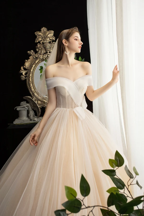 Fashion Champagne Glitter Wedding Dresses 2020 Ball Gown Off-The-Shoulder Bow Short Sleeve Backless Floor-Length / Long