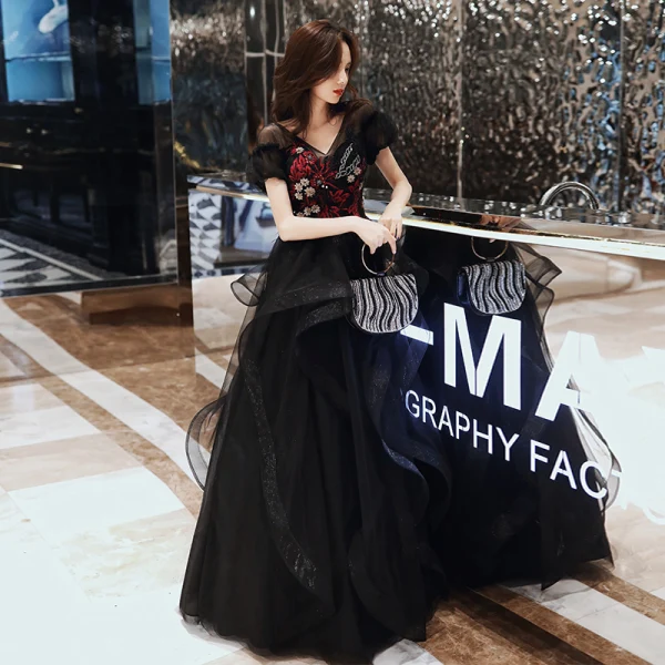 Fashion Black Evening Dresses  2020 A-Line / Princess V-Neck Rhinestone Sequins Lace Flower Short Sleeve Backless Cascading Ruffles Floor-Length / Long Formal Dresses