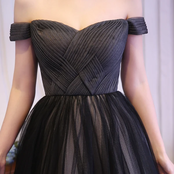 Schöne Schwarz Rüschen Abendkleider 2018 A Linie Off Shoulder Ärmellos Rückenfreies Sweep / Pinsel Zug Festliche Kleider