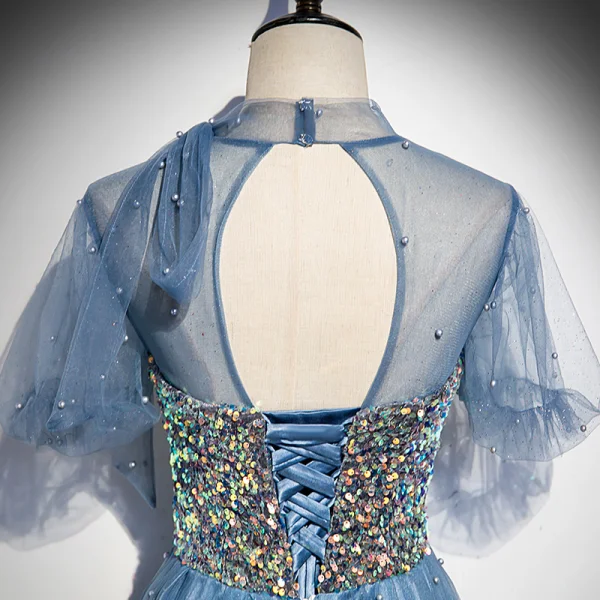 Fabuleux Océan Bleu Perlage Paillettes Robe De Bal 2021 Princesse Col Haut Manches Courtes Dos Nu Perle Longue Robe De Ceremonie