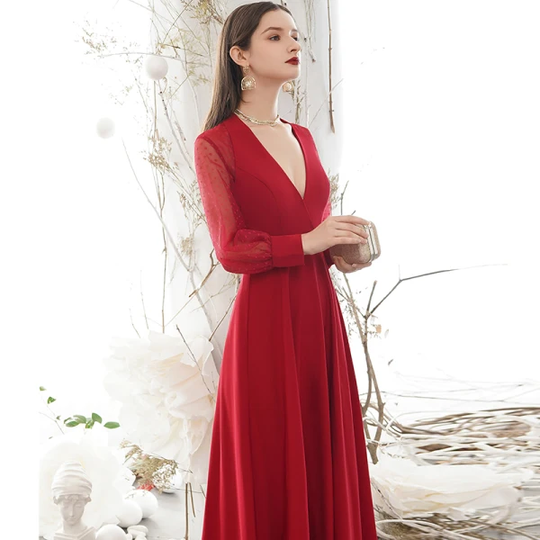 Modest / Simple Burgundy Evening Dresses 2020 A-Line / Princess Deep V-Neck Spotted Long Sleeve Floor-Length / Long Formal Dresses