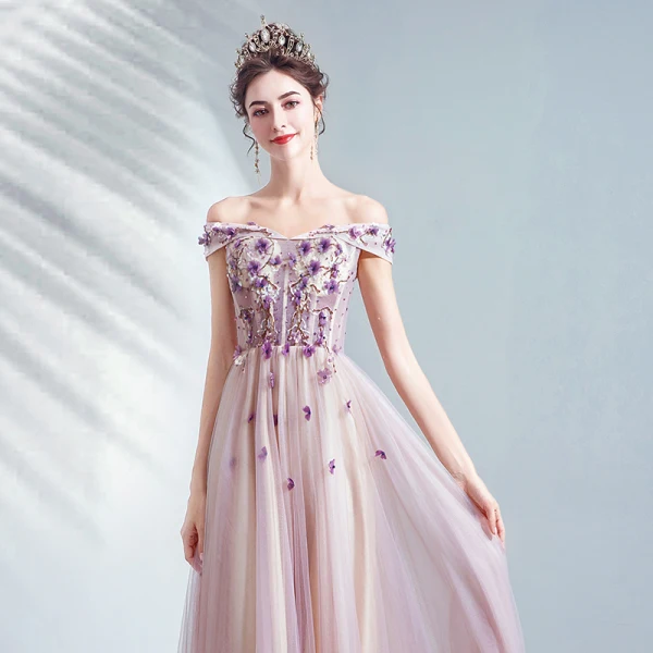 Chic / Beautiful Purple Prom Dresses 2020 A-Line / Princess Off-The-Shoulder Beading Crystal Appliques Lace Flower Sleeveless Backless Floor-Length / Long Formal Dresses