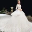 Élégant Ivoire Robe De Mariée 2020 Robe Boule Col v profond Perlage Paillettes Perle Faux Diamant En Dentelle Fleur 3/4 Manches Dos Nu Cathedral Train