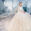 Scintillantes Champagne Paillettes Robe De Mariée 2020 Robe Boule V-Cou Perlage 1/2 Manches Dos Nu Cathedral Train