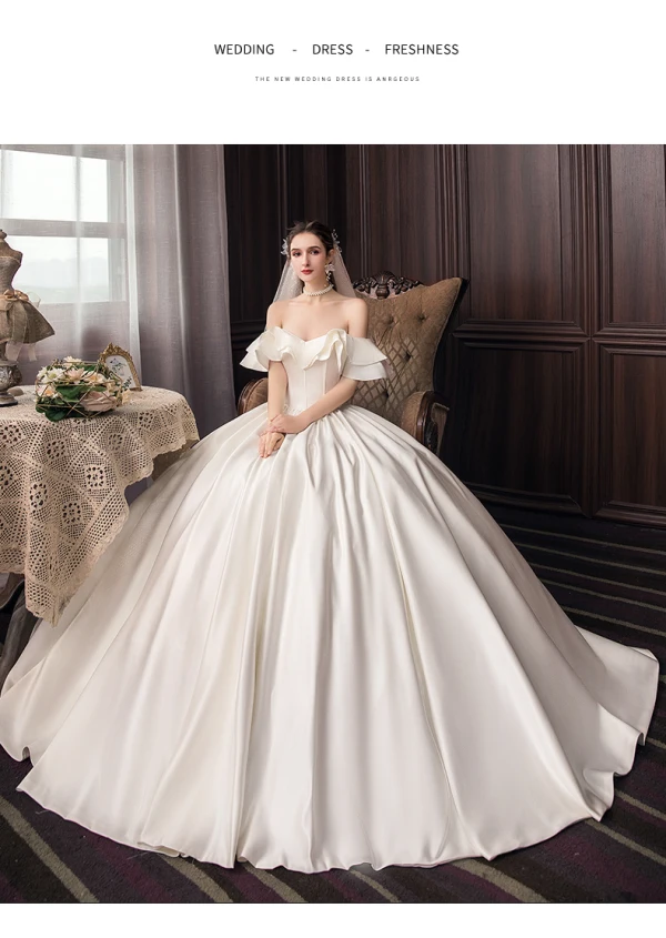 Modest / Simple Ivory Wedding Dresses 2020 Ball Gown Off-The-Shoulder Short Sleeve Backless Floor-Length / Long