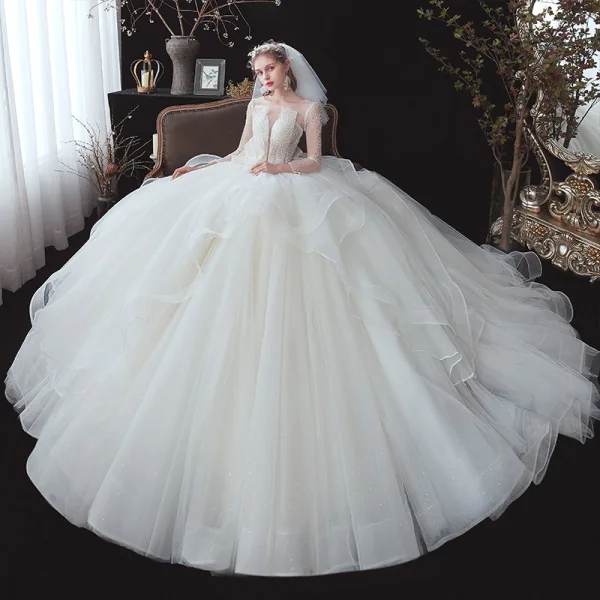 Élégant Ivoire Volants en Cascade Robe De Mariée 2020 Robe Boule Encolure Dégagée Perlage Perle Paillettes Noeud 3/4 Manches Dos Nu Cathedral Train
