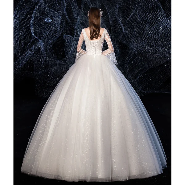 Abordable Ivoire Robe De Mariée 2020 Robe Boule Glitter Tulle Encolure Dégagée Perlage En Dentelle Fleur Manches de cloche Dos Nu Longue