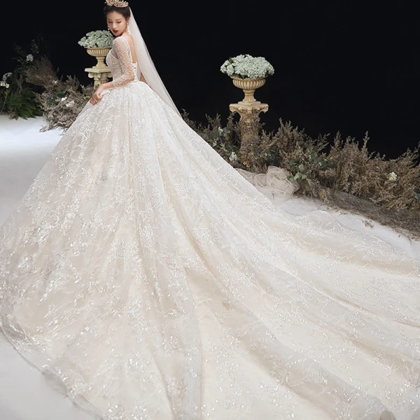 High End Ivory / Creme Brautkleider / Hochzeitskleider 2020 Ballkleid Rundhalsausschnitt Perlenstickerei Kristall Pailletten Spitze Blumen 3/4 Ärmel Rückenfreies Kathedrale Schleppe