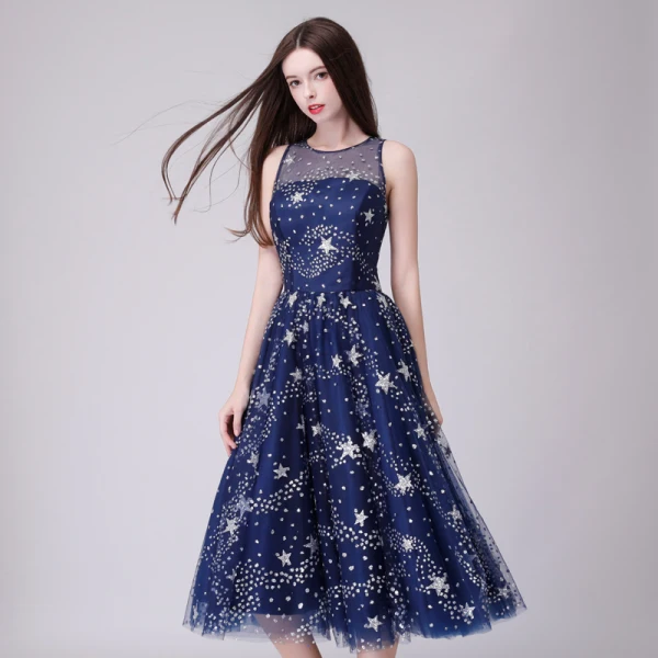 Flotte Mørk Marineblå Homecoming Graduation Kjoler 2018 Prinsesse Glitter Stjerne Scoop Neck Ærmeløs Te-længde Kjoler