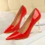 Schöne OL Ivory / Creme Pumps 2020 Lackleder 9 cm Stilettos Spitzschuh Pumps