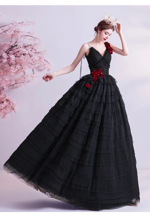 Chic Noire Volants Robe De Bal 2020 Princesse Bretelles Spaghetti Appliques Sans Manches Dos Nu Longue Robe De Ceremonie