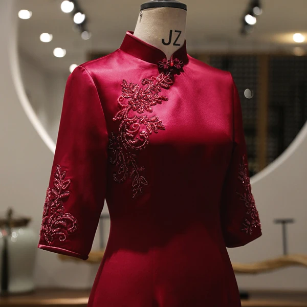 Chinese style Burgundy Satin Cheongsam 2021 Trumpet / Mermaid High Neck Beading Sequins 3/4 Sleeve Ankle Length Cheongsam / Qipao